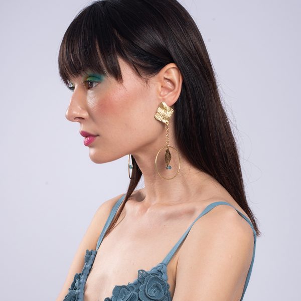 HANGING SWAROVSKI CRYSTAL EARRINGS