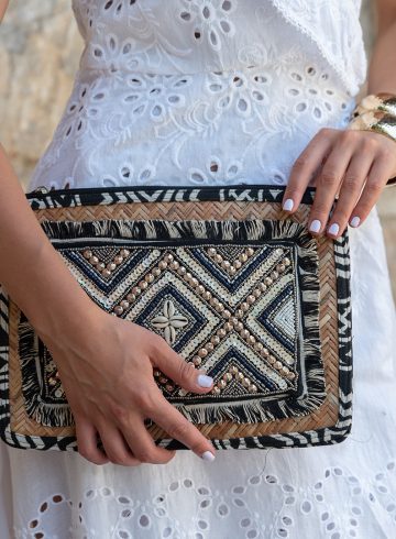 A BEADED ETHNIC INSPIRED CLUTCH BAG