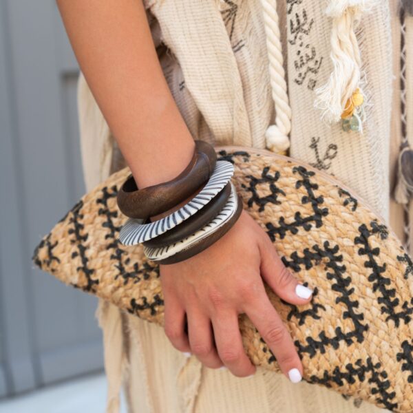 SEMI CIRCLE MAT HAND CLUTCH